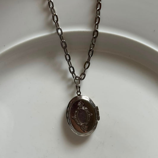 Openable Oval Locket